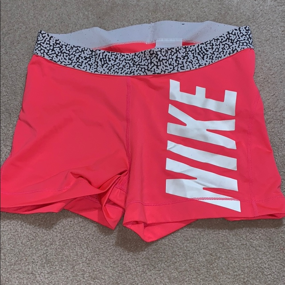 Nike pro spandex short